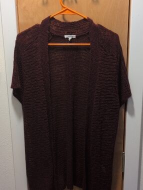 Maurices Short-Sleeve Open Cardigan in Deep Burgundy
